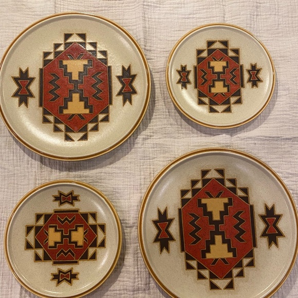 Mikasa stylekraft trading post dinner and salad plates - Picture 3 of 3